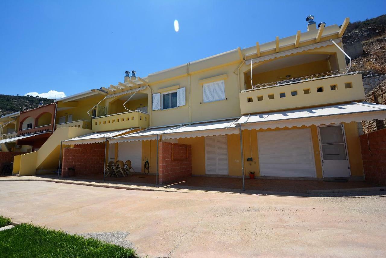 Kiveri Gems Houses Exterior photo